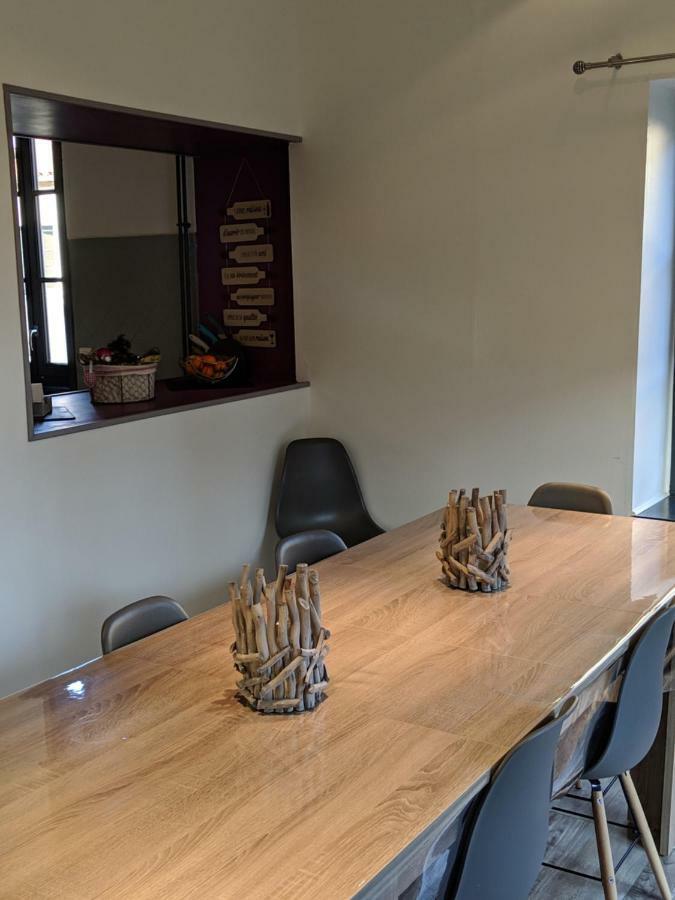 Loge Montaigne Bed and Breakfast L'Hopital-sous-Rochefort Buitenkant foto